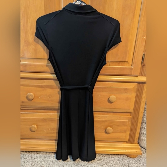 The Perfect "Little Black Dress" - Picture 4 of 4